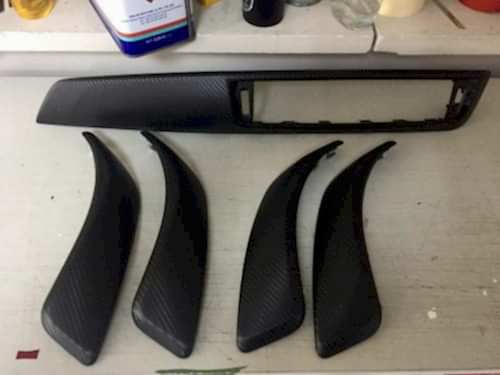 bmw f30 f10 f20 320 116 520 118 araç içi trim kaplama karbon carbon parlak siyah kırmızı araç kaplama folyo kaplama (19)