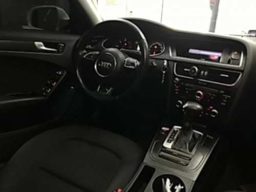 audi iç konsol carbon kaplama1 (1)