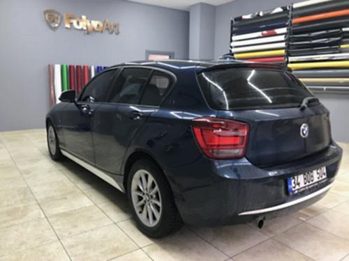 bmw f20 beyaz şerit çekme urban şeritleri bmw 116 118 şerit kaplama araç kaplama (1)