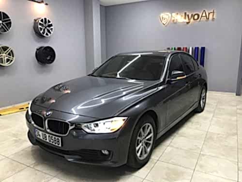 bmw f30 320 cam kenarı çıtaları siyah kaplama araç kaplama (2)