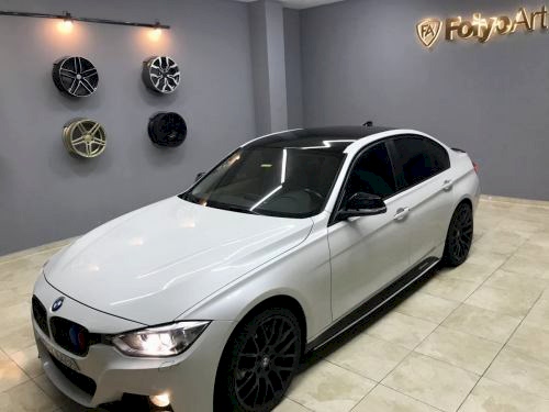 bmw f30 m3 m4 parlak siyah tavan kaplama folyo araç kaplama (1)