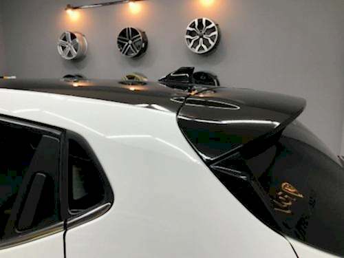 clio 4 spoiler kaplama siyah (1)