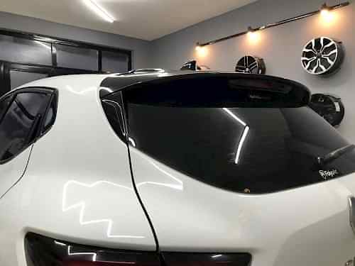 clio 4 spoiler kaplama siyah (2)