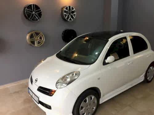 nissan micra tavan kaplama siyah cam tavan görünümü araç kaplama (5)