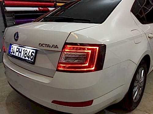 octavia stop çerçevesi stop karartma folyo kaplama araç kaplaa
