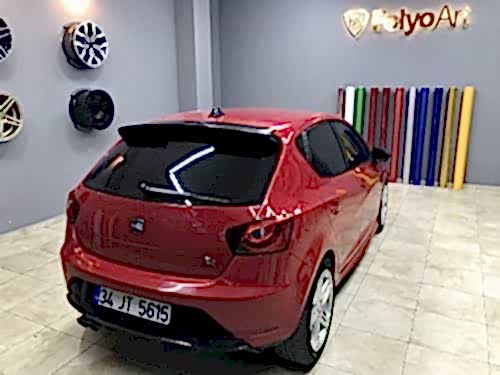seat leon ibiza difzör arka tampon kaplama plakalık siyah fr görümümü folyo (2)