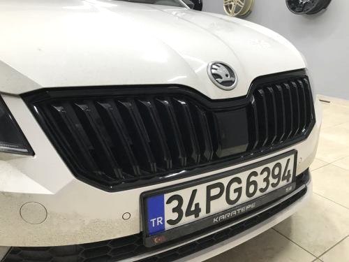 skoda octavia panjur kaplama parlak siyah (2)