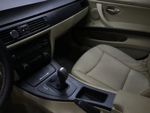 bmw f30 f10 f20 320 116 520 118 araç içi trim kaplama karbon carbon parlak siyah kırmızı araç kaplama folyo kaplama (4)