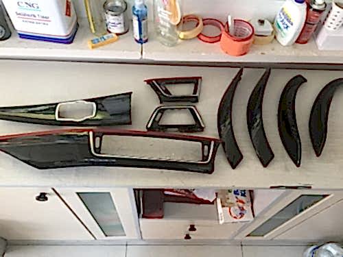 bmw f30 f10 f20 320 116 520 118 araç içi trim kaplama karbon carbon parlak siyah kırmızı araç kaplama folyo kaplama (14)